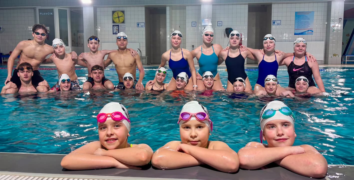 Hľadáme malých plavcov do nášho klubu! 🏊‍♂️

Plávanie je najzdravší pohyb pre vaše dieťa. Posilní ch...